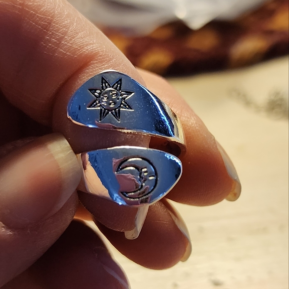New Beautiful Spoon Wrap Sun And Moon Ring. Many other wrap spoon styles availab - Picture 4 of 7